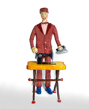 Mr Paul est une oeuvre d'Art moderne et contemporaine. Cette sculpture se trouve dans un musée Contemporain au USA